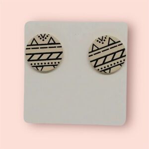 Geometric Patterned Earrings